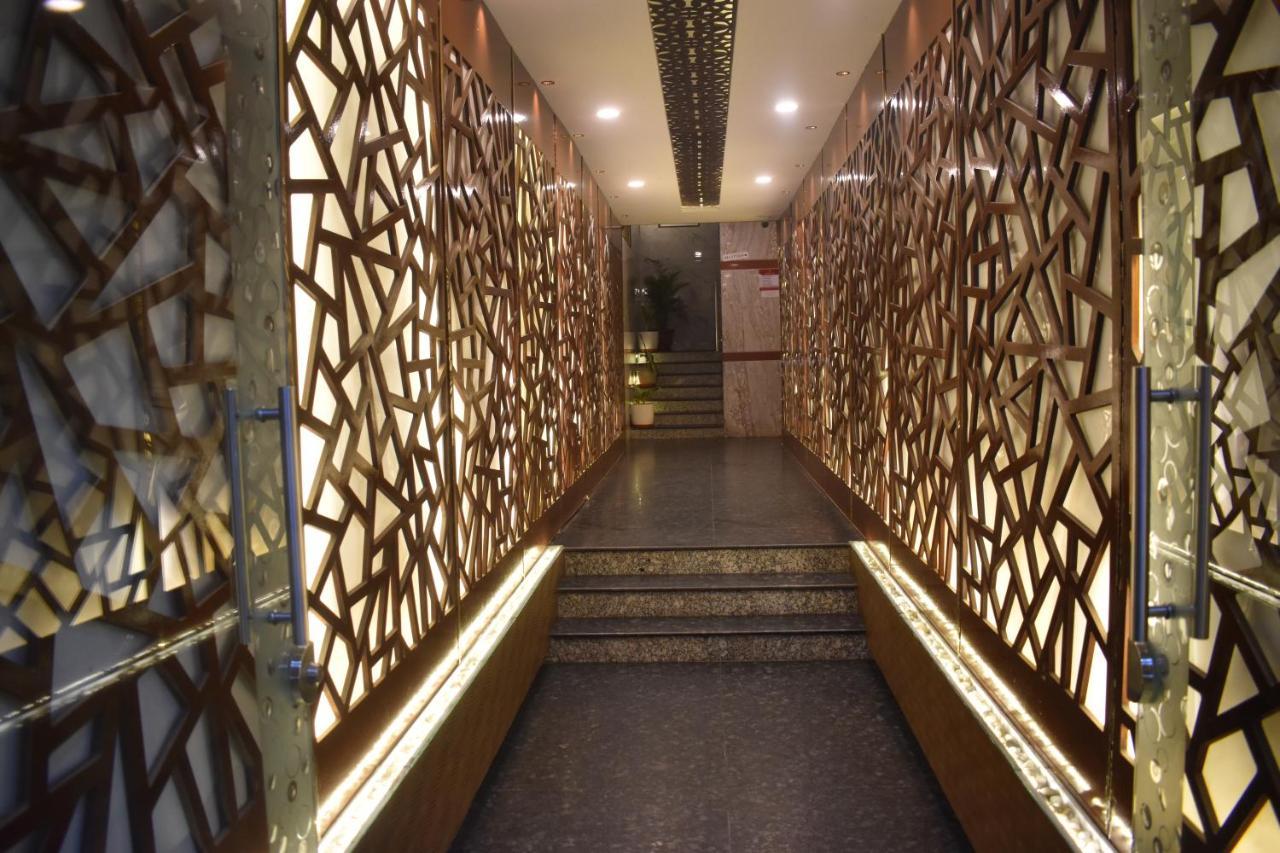 Hotel Ur Comforts Jayanagar Бангалор Экстерьер фото